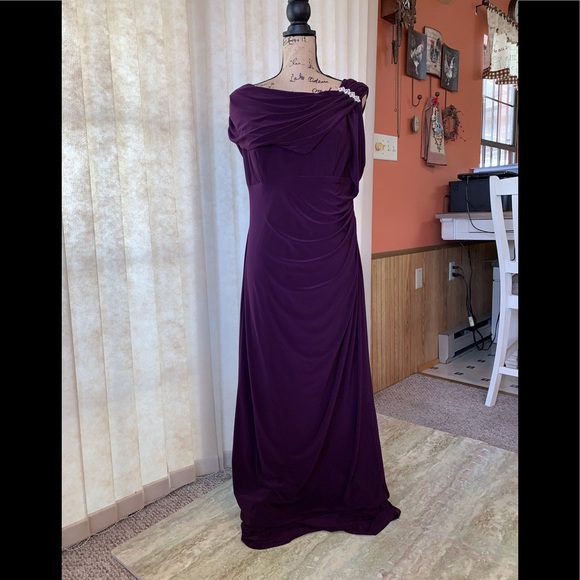 xscape mother of the bride dresses